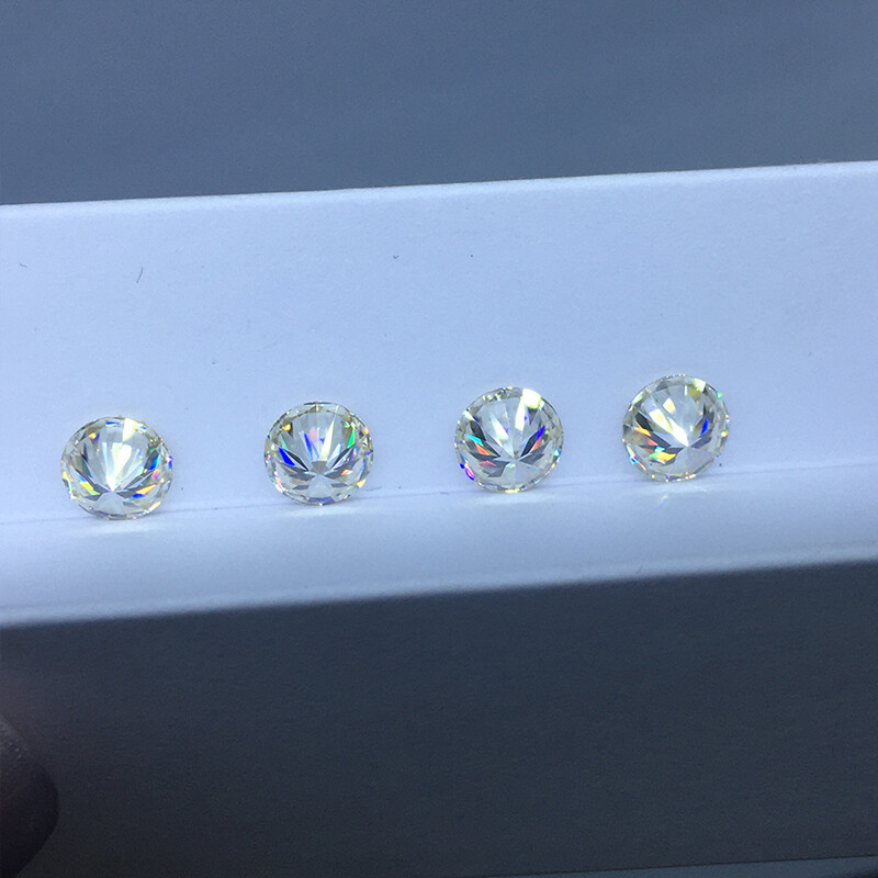 Champagne Color Round Cut Moissanite Diamond Loose Gemstone VVS1 GRA Certified