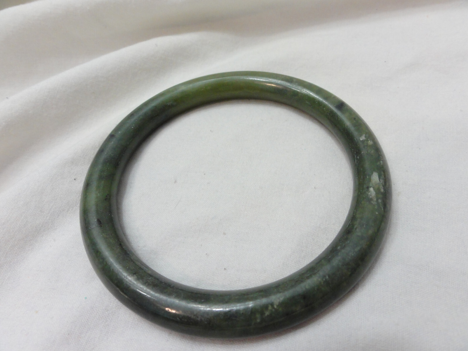 VINTAGE Green Jadeite Jade 9mm Bangle Bracelet ~ See Description