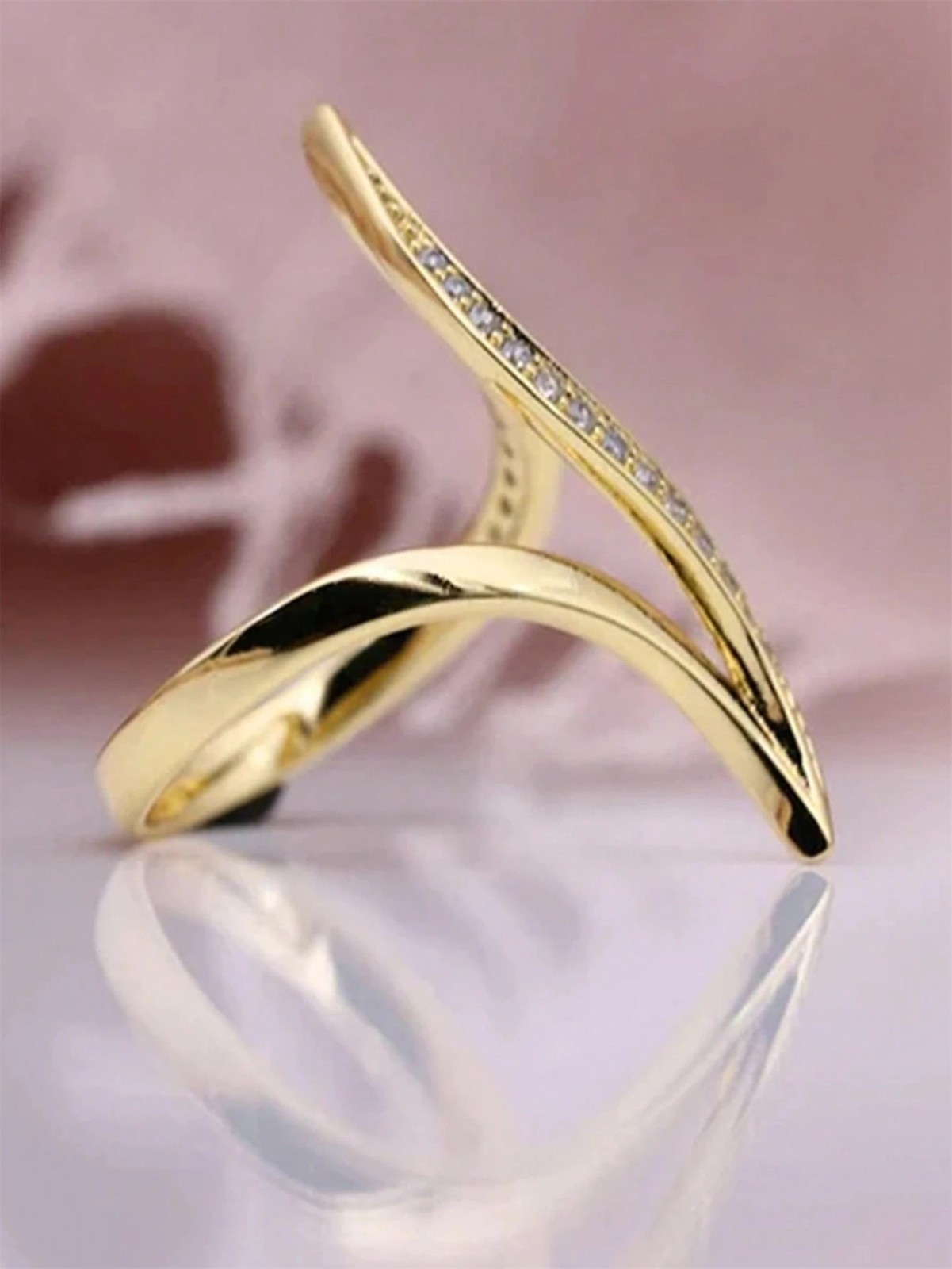 Elegant Cubic Zirconia Ring Curve Twist Women’s Party Engagement Ring Gift Her