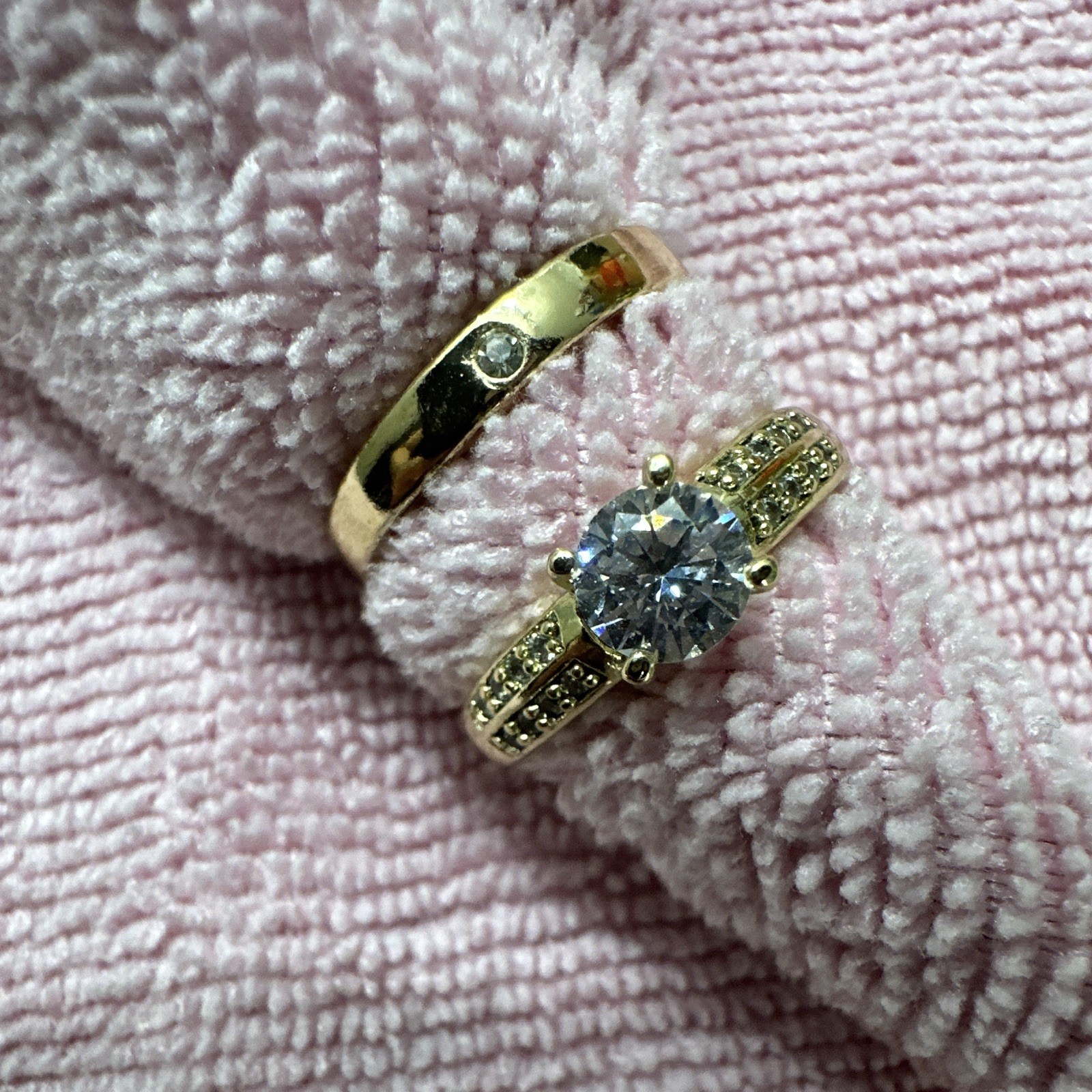 Gold filled Cubic Zirconia Round Prong Engagement/Wedding Ring Set Size 8 2mm