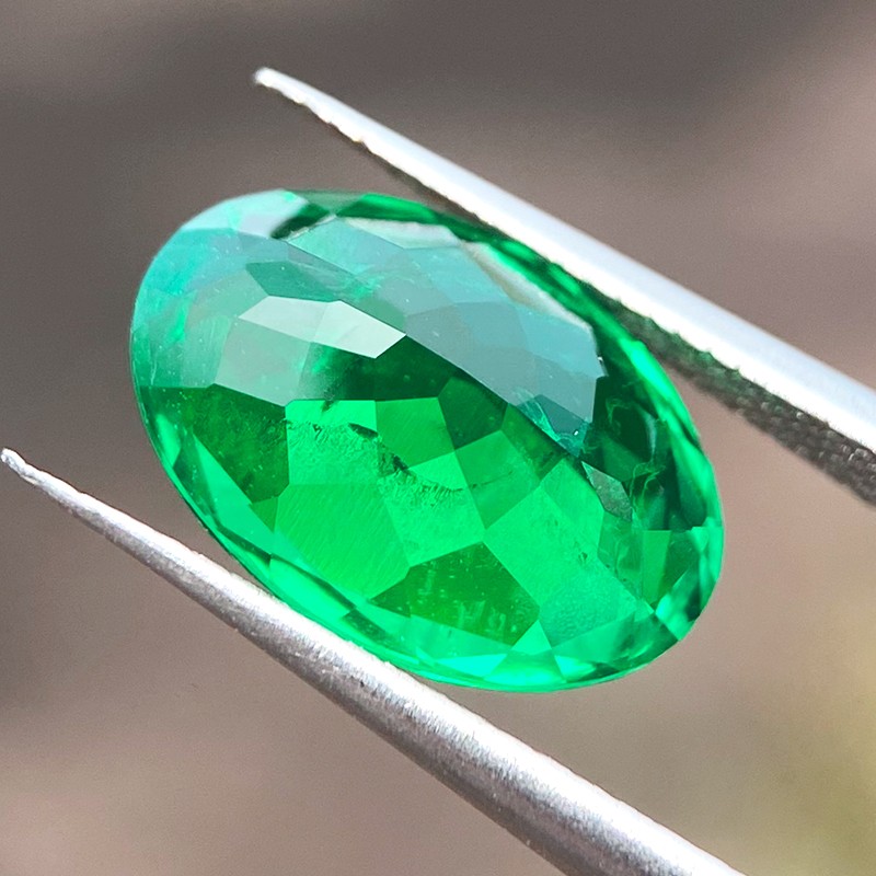 Lab Grown Columbia Emeralds 0.5-5ct Oval Cut Gemstone VVS1 for Jewelry AGL