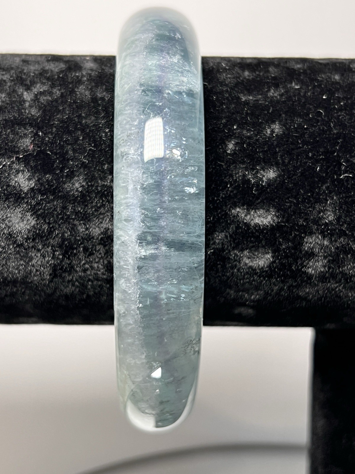Fluorite Bangle Inner Diameter Size 63mm – See Description & Pics For More Info