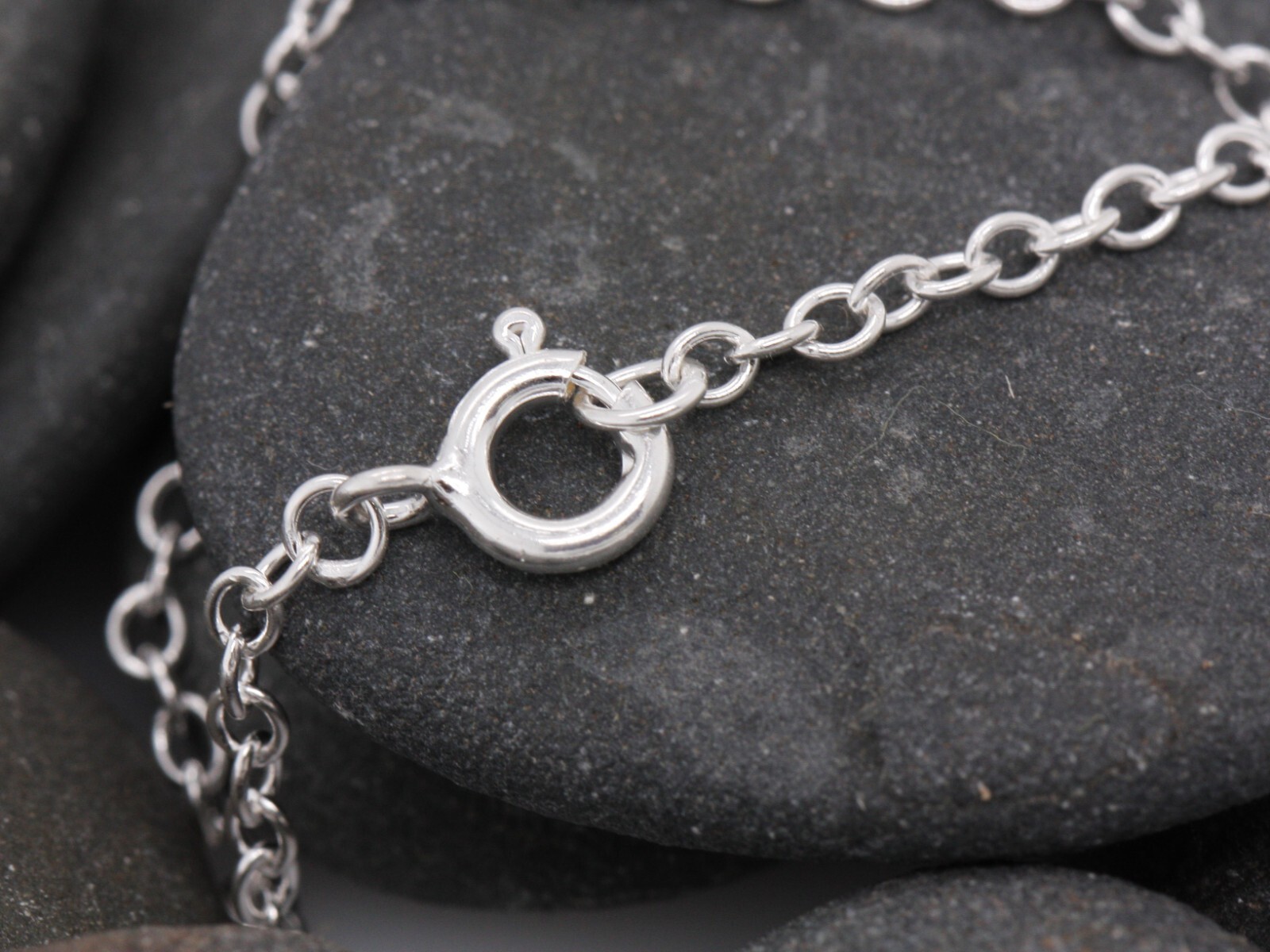 16″ – 16 Inch – 40cm Sterling Silver Oval Belcher 2.3mm Necklace Pendant Chain