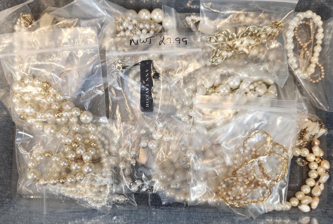 Jewelry Wearable Mother of the Bride Collection 5 Lbs #700 See Description