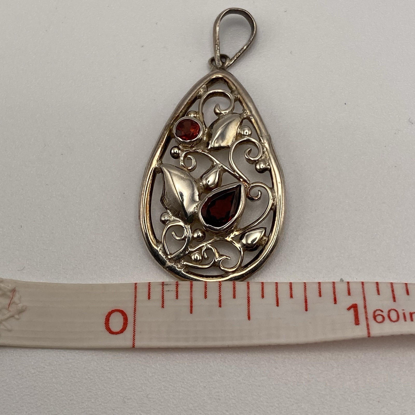 PTI 925 Sterling Silver Pendant Vintage Nepal Garnet Gemstone Filigree Bezel