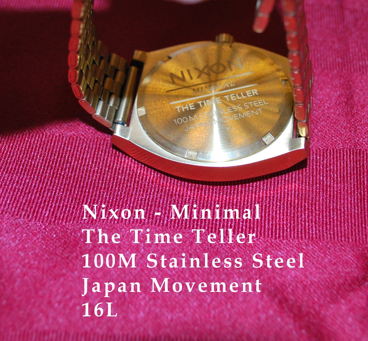 Nixon The Time Teller All Gold Stainless Steel Men’s Dress Watch in Gold/Black