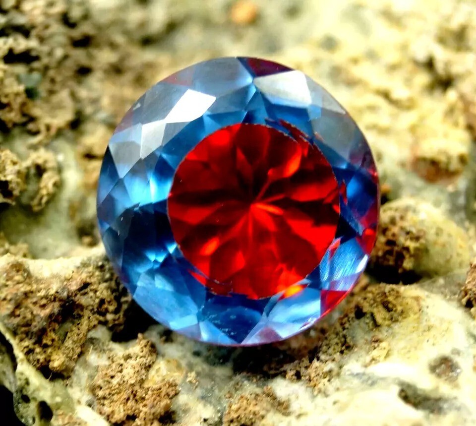 Flawless Natural Pitambari Sapphire Bi-Color Round Cut 12.05 Ct + Loose Gemstone