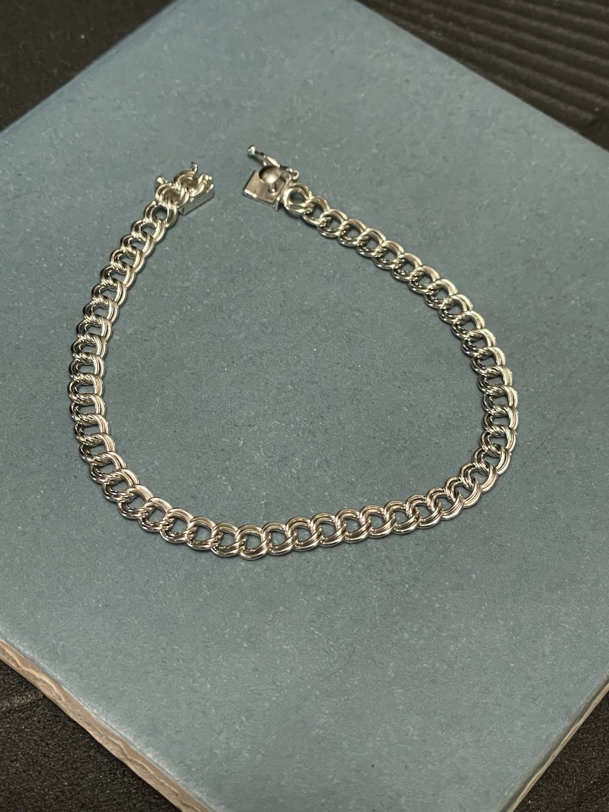 Vtg Sterling Silver Double Curb Charm Bracelet 7.25″- Box Clasp-Estate Find!￼