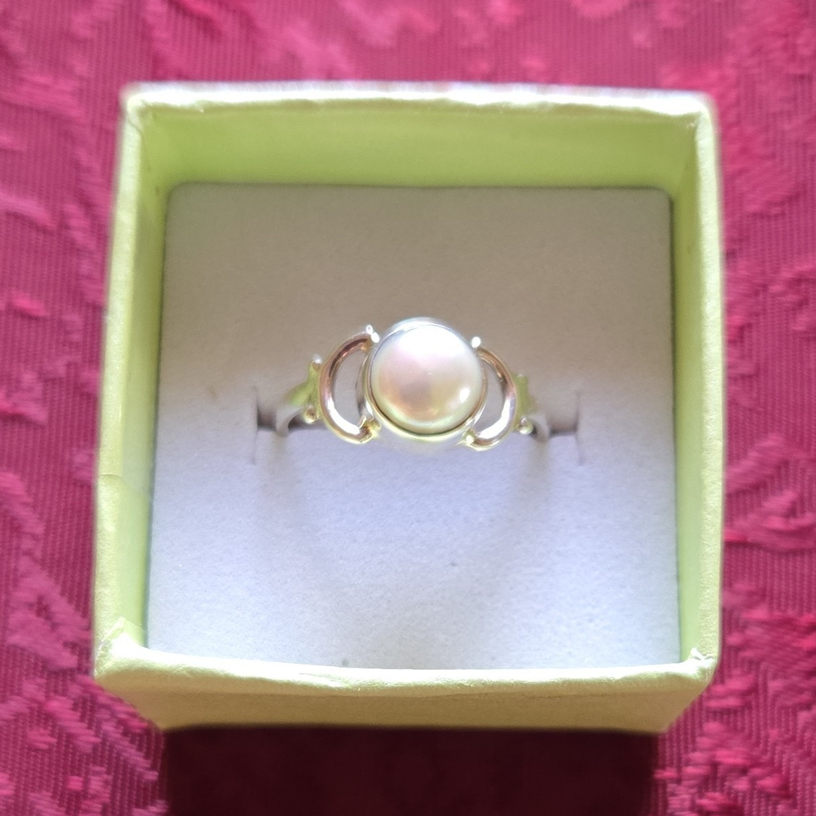 925 Sterling Silver Ring White Pearl Cabochon Size 6