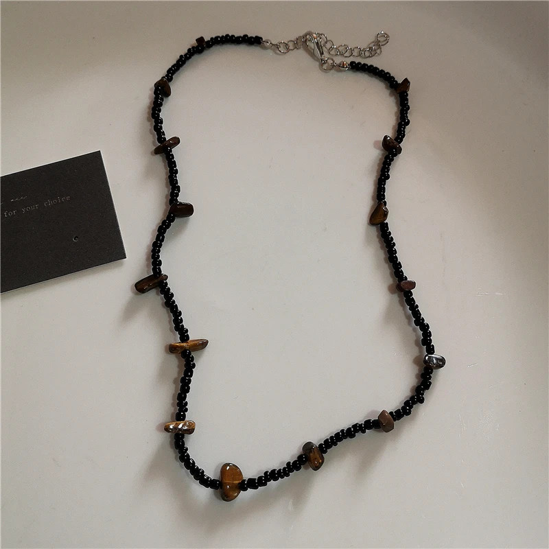 Women’s Vintage Leather Stone Pendant Beaded Choker Chain Necklace Y2K Jewelry