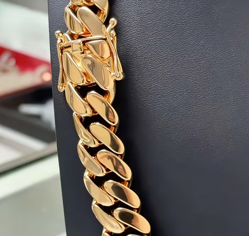 Men’s Hip Hop Gangster Style 15mm Wide Miami Cuban Chain | 18K Gold Plated