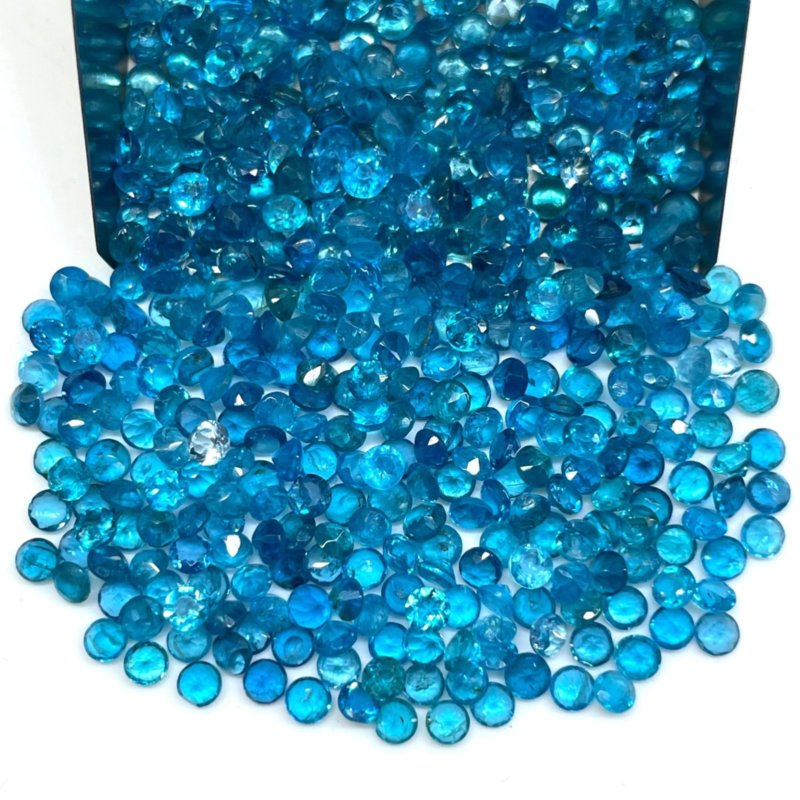 50 Pcs Natural Neon Apatite 2.7mm Round Cut Loose Untreated Gemstones Lot