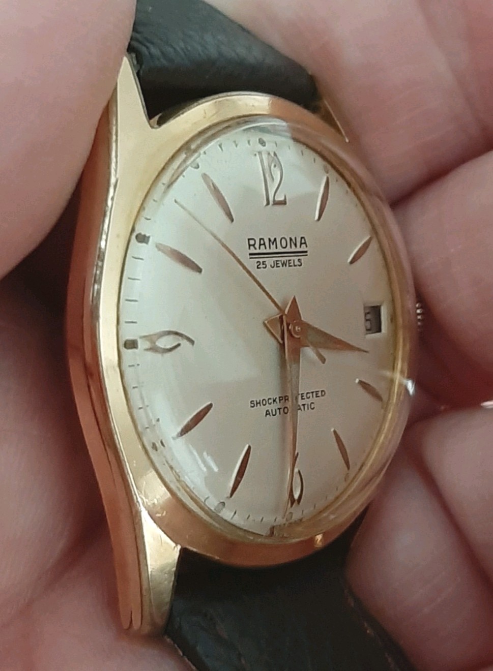 Vintage Swiss Made Ramona 25J Automatic Gents Watch -Running Well/VGC For Age