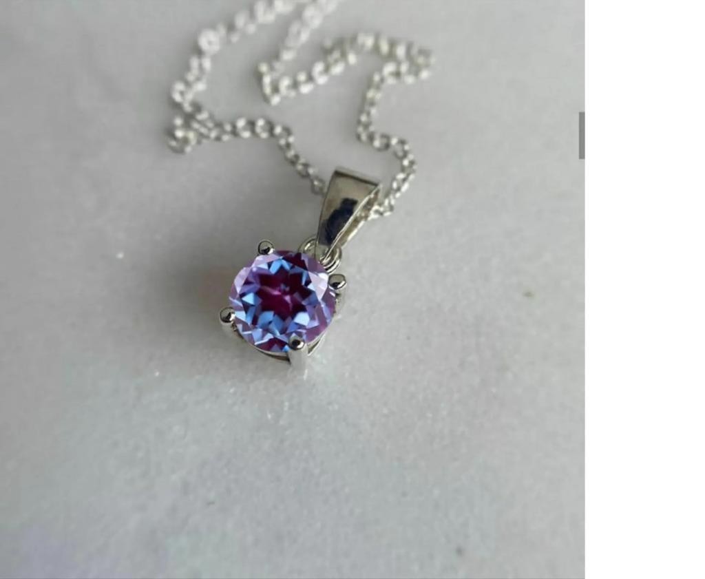 Natural 17.15 CT Color Change Alexandrite Certified Gemstone Pendant 925 Silver