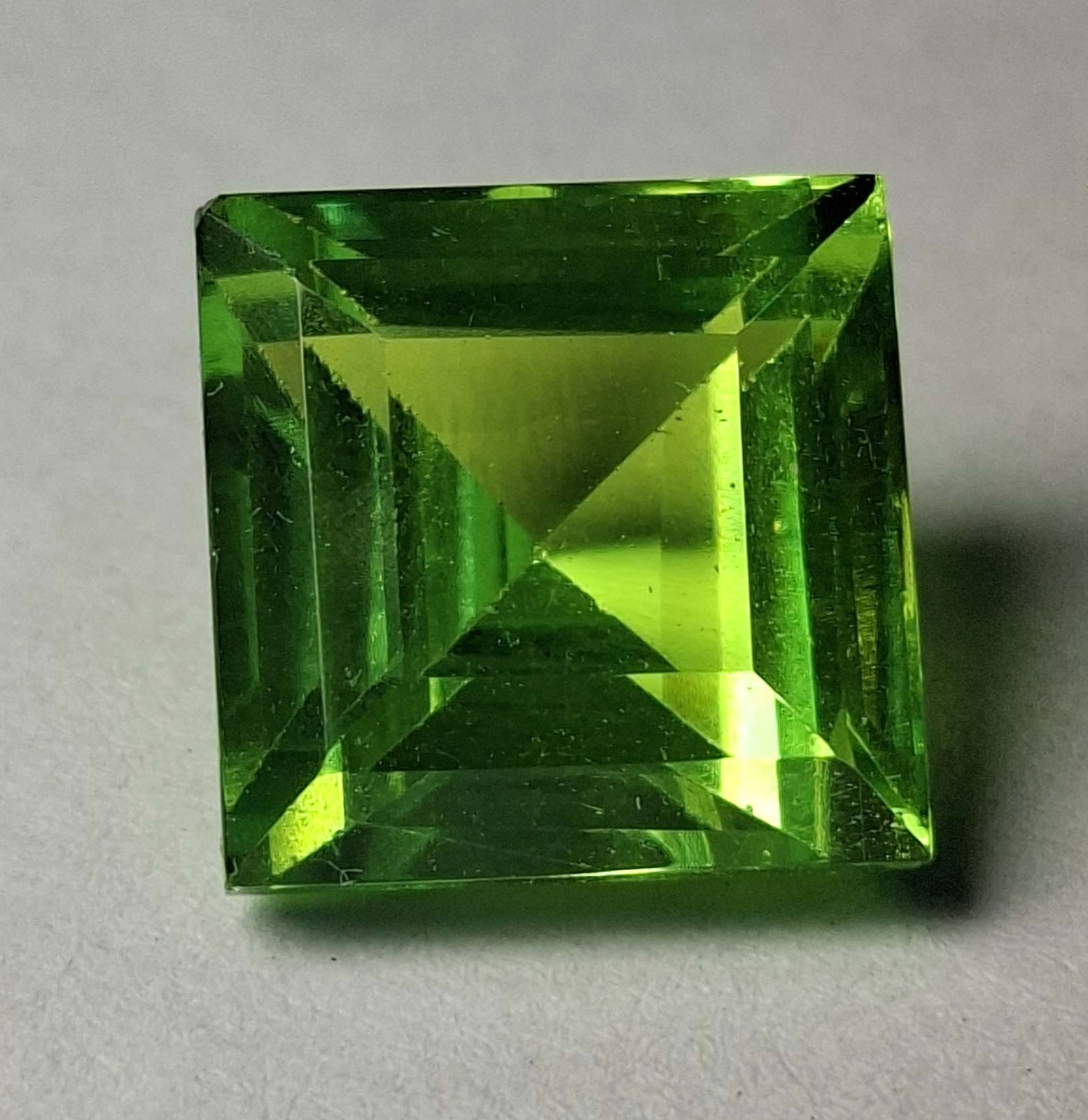 Green Peridot Natural Princess Cut 11-13 Ct Certified Loose Gemstone TQ2093