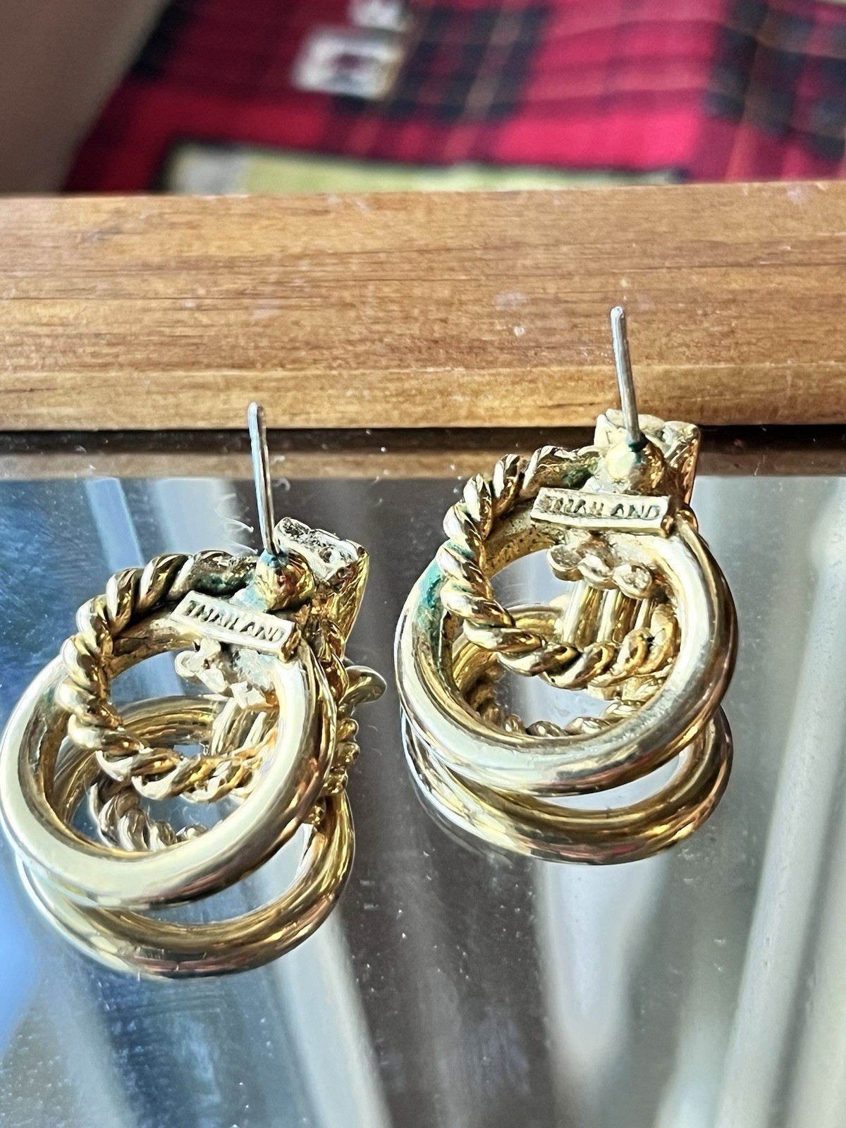 VINTAGE THAILAND SIGNED GOLD TONE METAL EARRINGS, DESIGNER ROPE STYLE, EUC