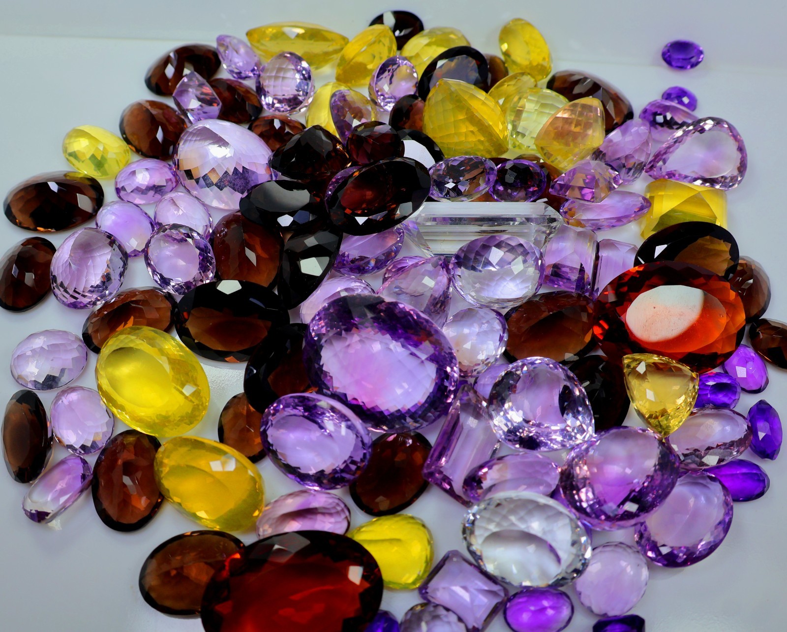100 Crt Wholesale Lot Natural All Kind Semi Precious Mix Faceted Loose Gemstone
