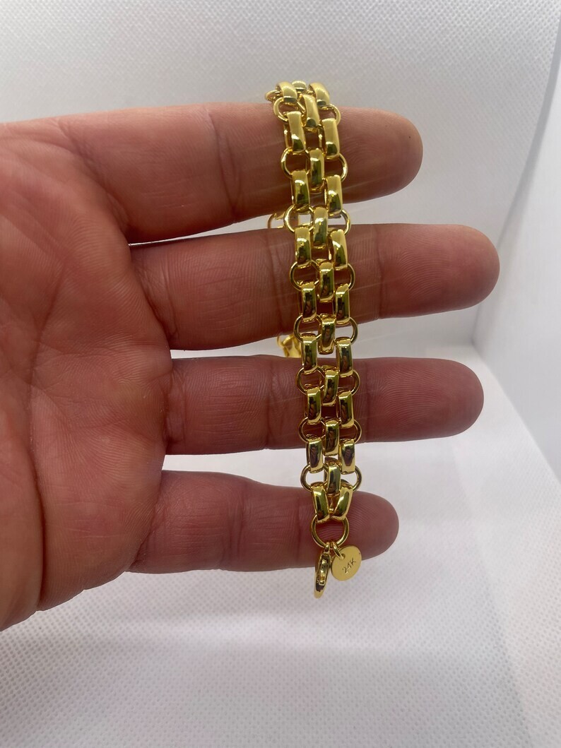 Interlocking circle bracelet 24k yellow gold over 925 sterling silver 7.5” long