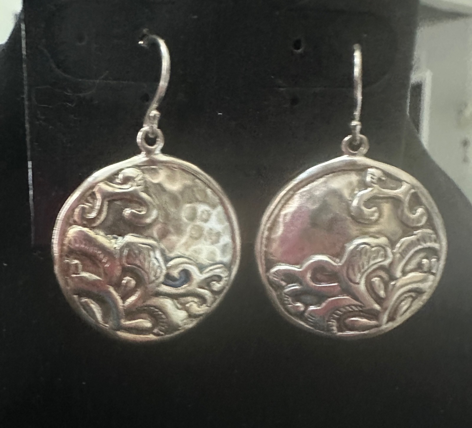 SILPADA Round “TIDAL WAVE” Disc EMBOSSED Earrings Hammered .925 Sterling Silver