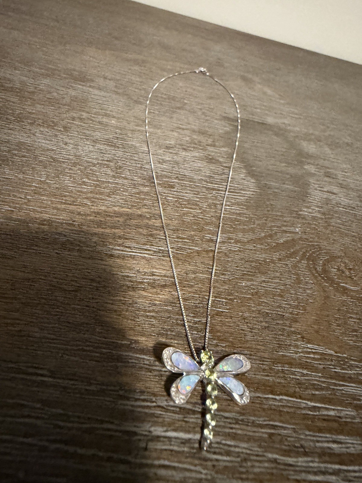 14 Kt White Gold Dragonfly Pendant Necklace Opal & Peridot Box Chain
