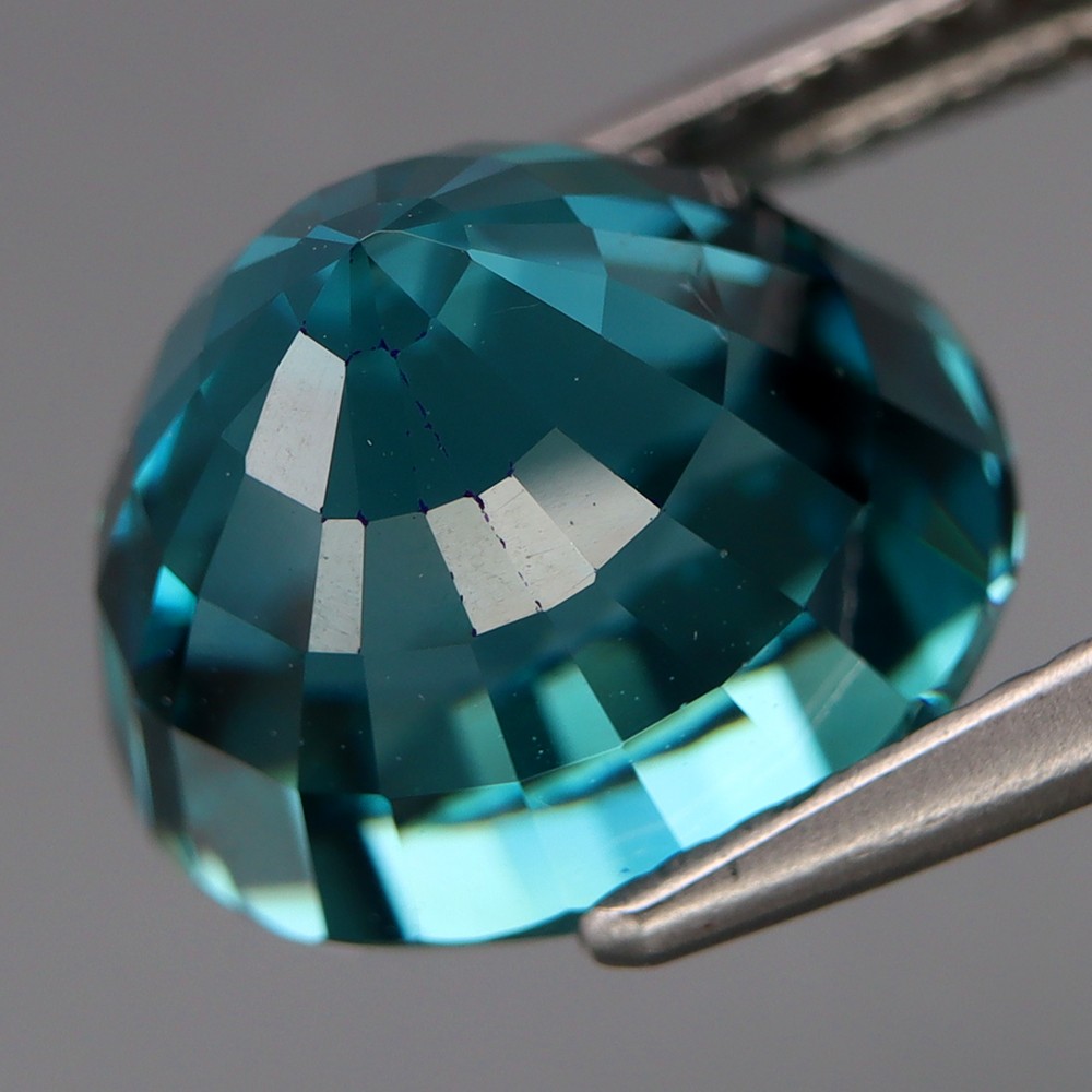 9.26Ct.Ravishing Color Natural HUGE Top Blue Cambodian Zircon Full Fire&Clean