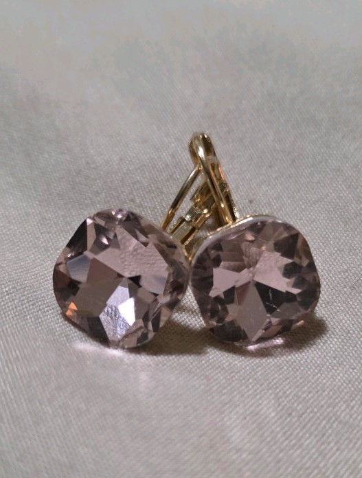 Pink Round Crystal Stud Earrings Prong Set Silver Tone Butterfly Back 2pc