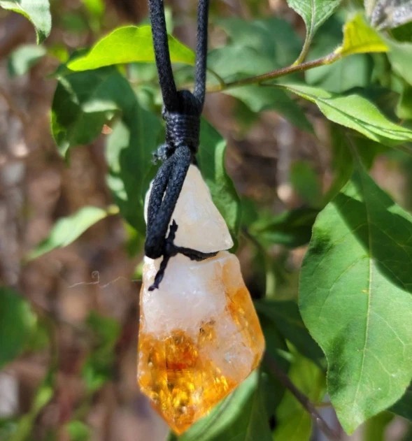Raw Citrine Crystal Pendant Necklace Healing Spiritual Balance Men Women Gifts