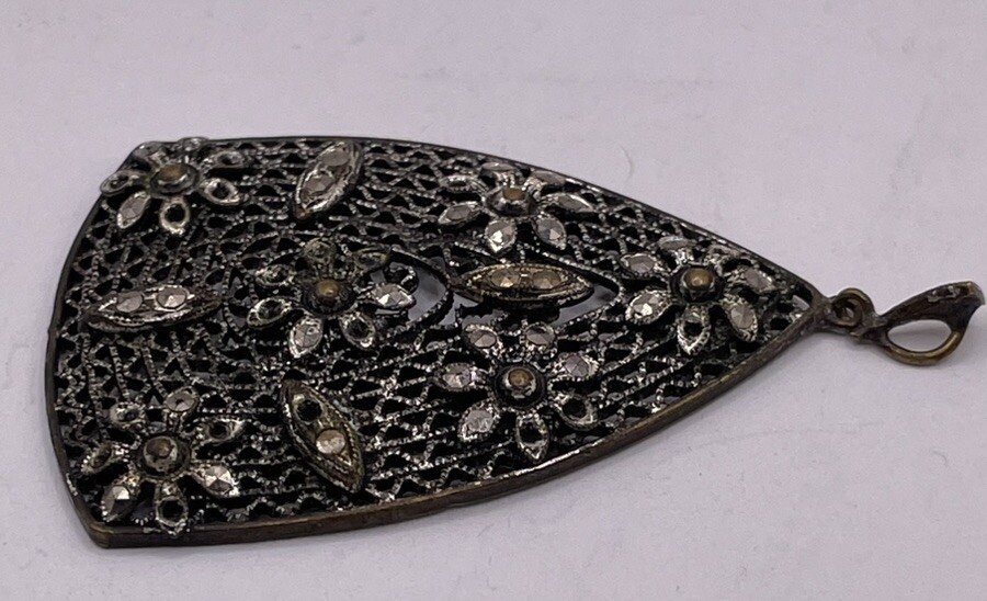 Sterling Silver 925 Filigree Floral Marquise Accent Pendant (6.80g)
