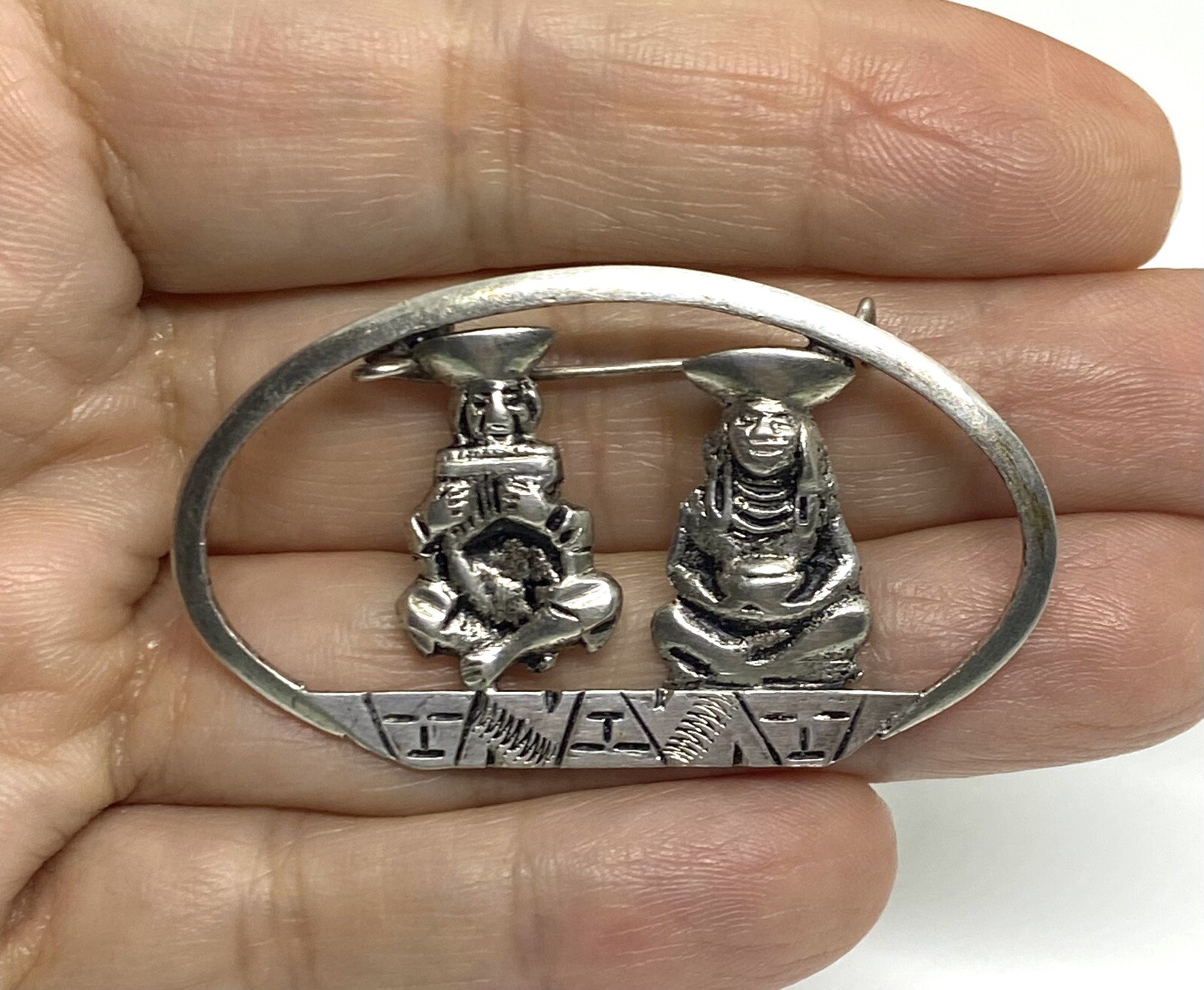 Vintage Mexico Sterling Silver Hand Crafted Villagers Pin Brooch 2.1/8” 6.80g