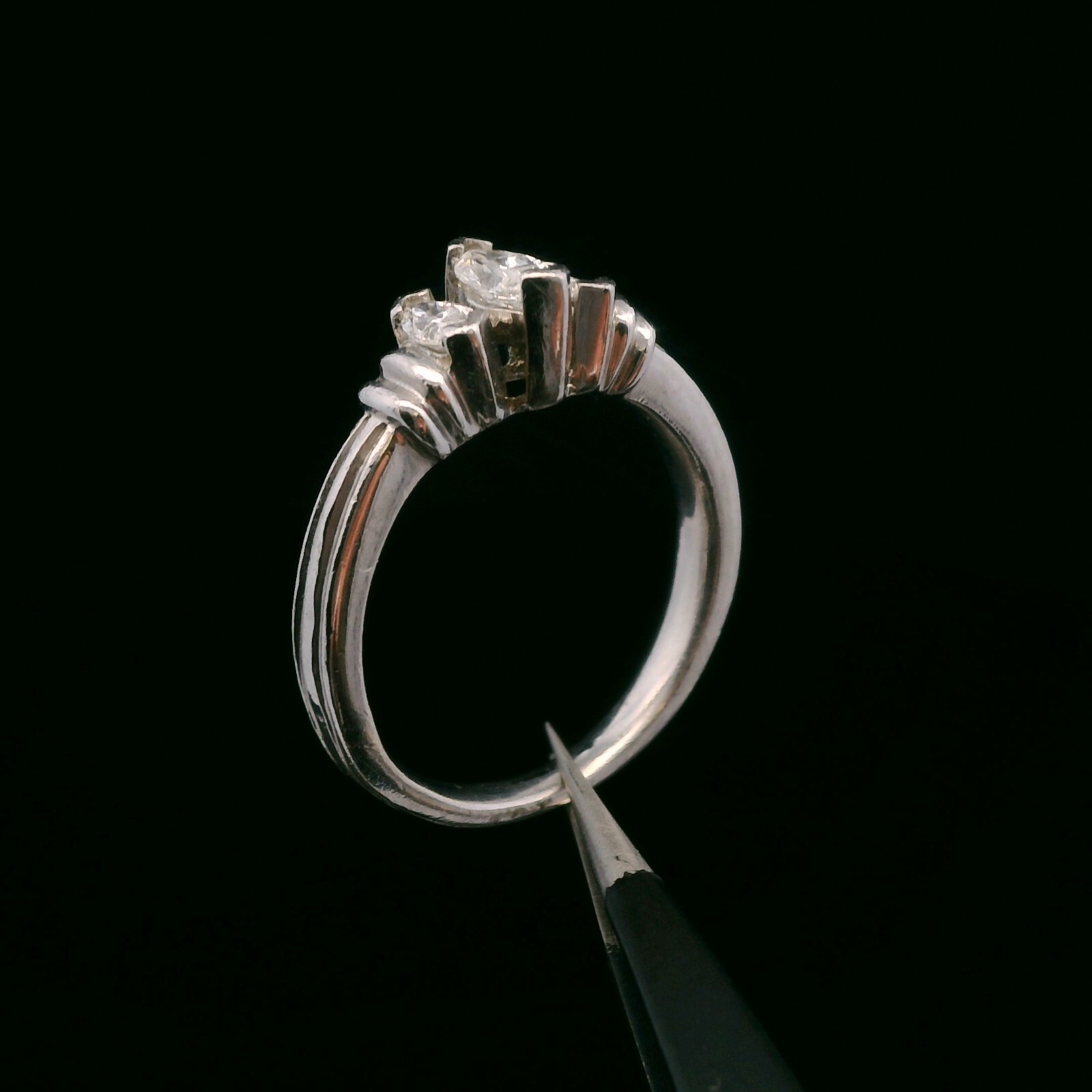 Platinum 950 0.50cttw Diamond Ring – Size 5.75 – 6.80g