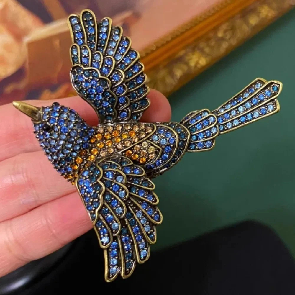 Vintage Blue Rhinestone Bird Brooch Sparkling Crystal Flying Bird Pin