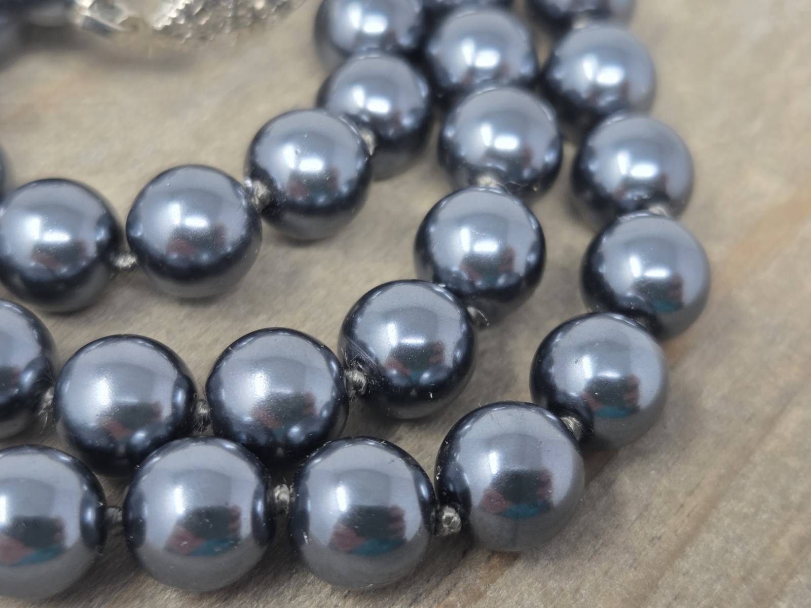 Gray Faux Pearl Necklace 17 Inches Knotted 8mm Beads Vintage Sheen Unsigned