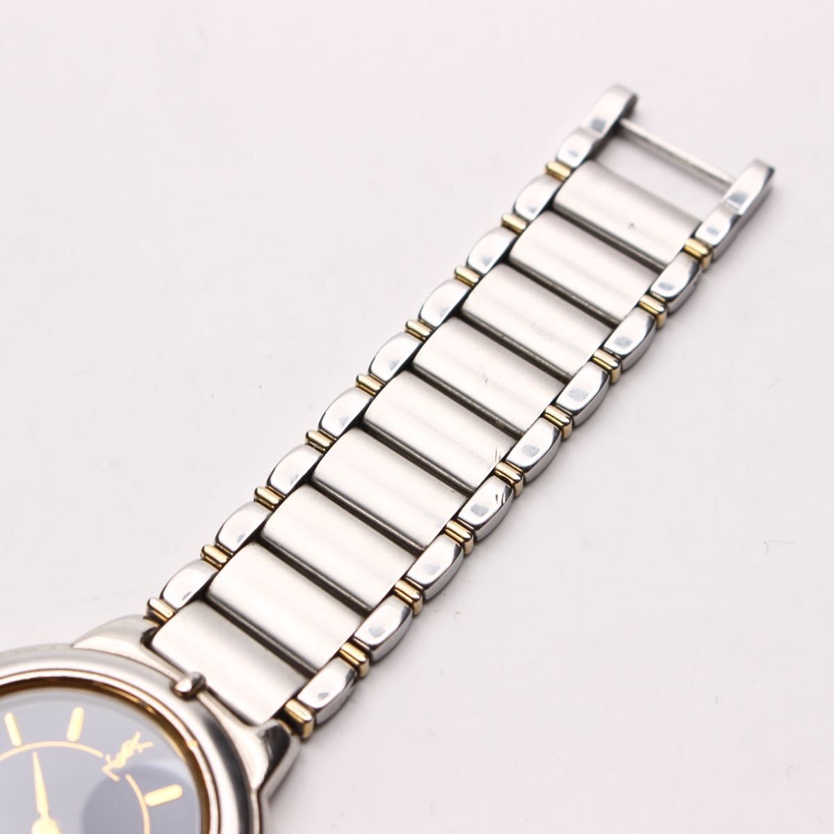 Rare Yves Saint Laurent Women’s Watch 90s Vintage Quartz 4625 E67269 Working