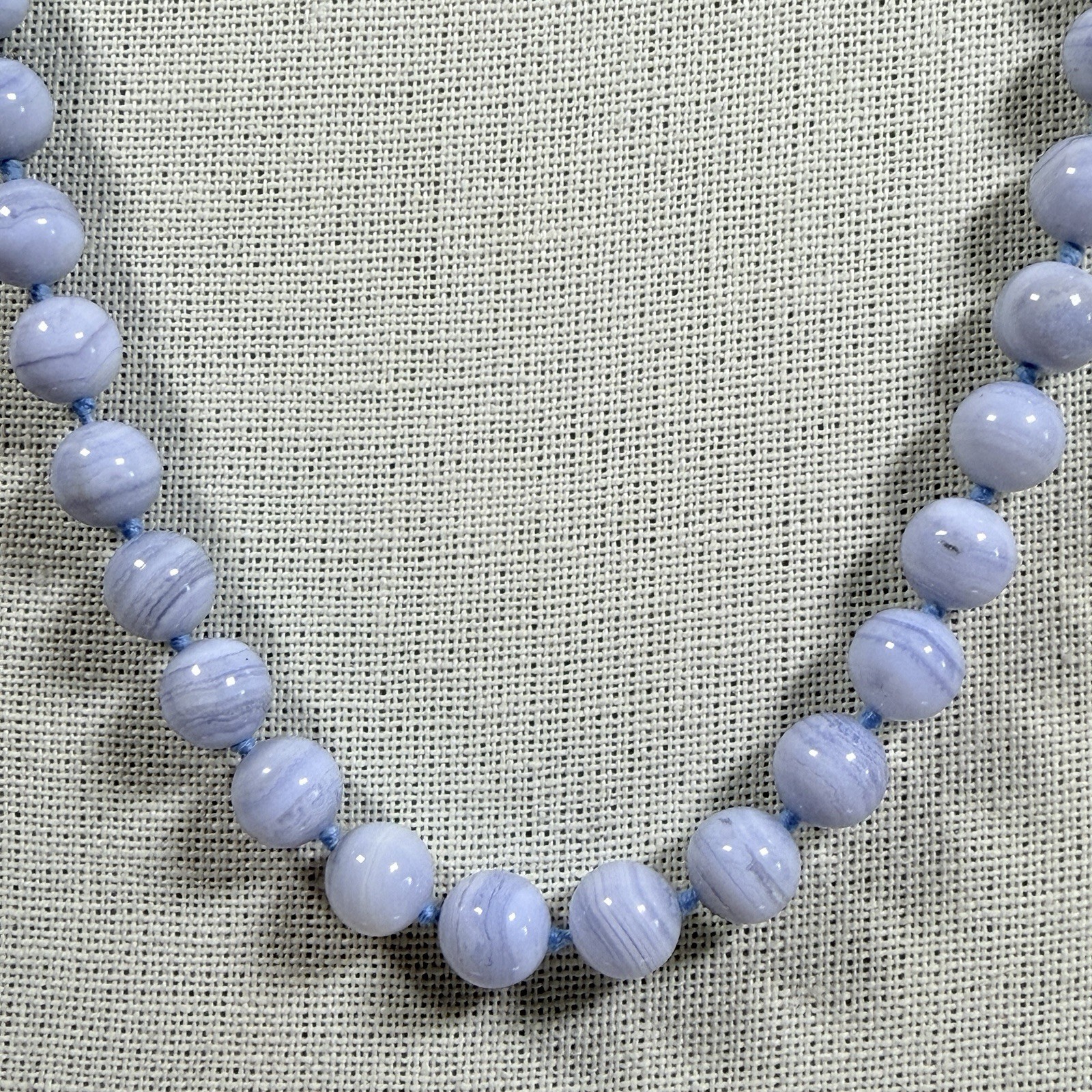 Vintage Blue Lace Agate Beaded Necklace 31″ Endless Strand Hand Knotted 9.7 mm