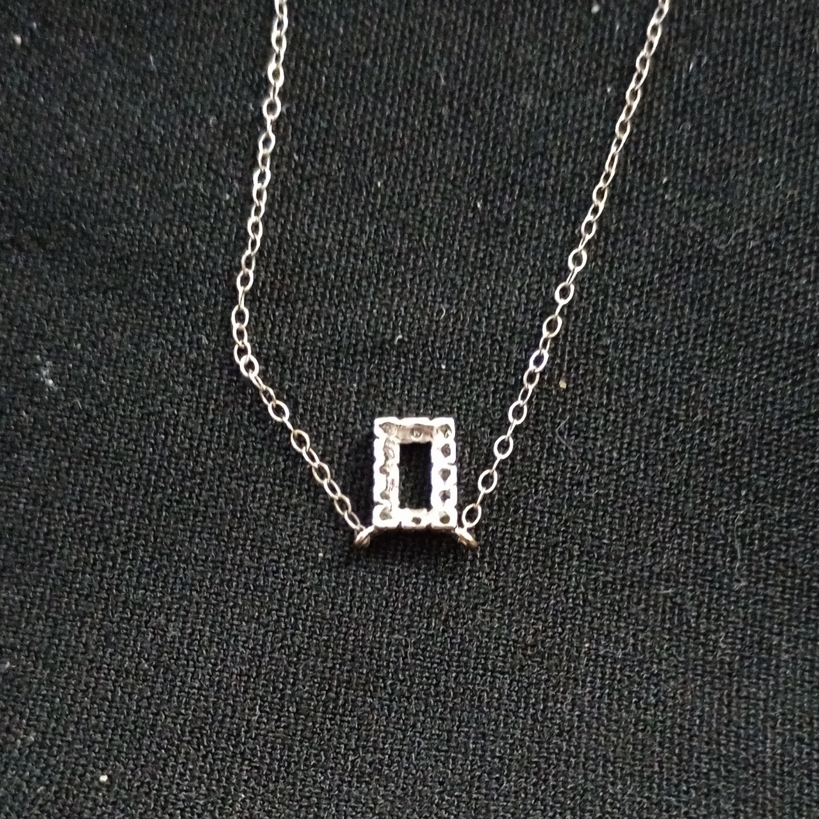 14K White Gold Diamond Rectangle Pendant 16″ Cable Chain Necklace