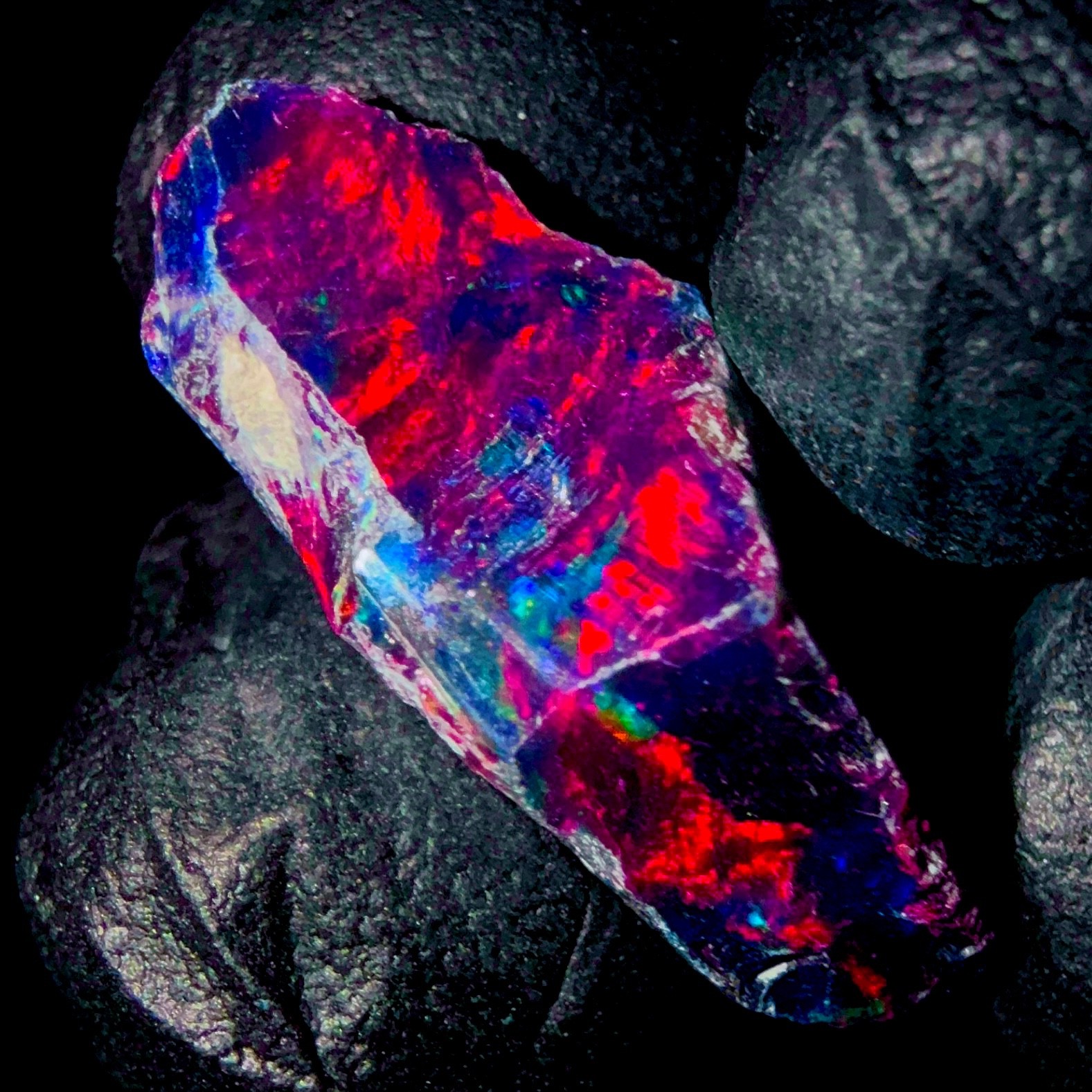 10 Ct Black Ethiopian Opal Rough, Jewelry Grade Welo Opal Rough, Multi Fire Opal