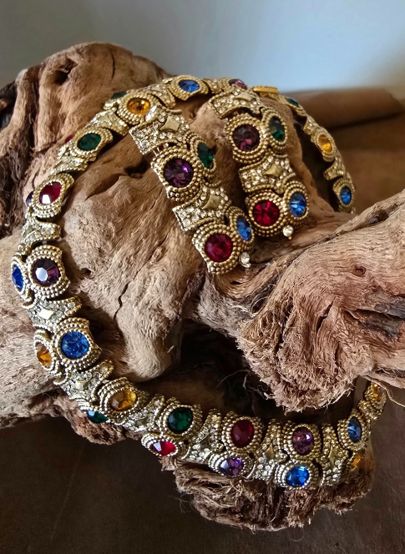 Vintage Unsigned Rhinestone Necklace & Clip Earring Set Multicolor Gold Tone