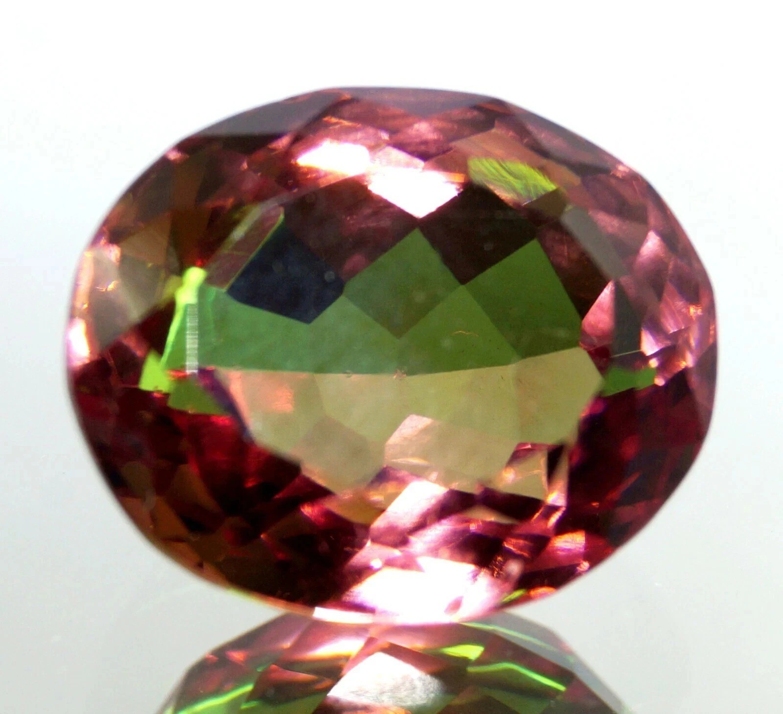 Alexandrite Colour Changing Oval Cut 21+ Ct Natural Certified Loose Gemstone