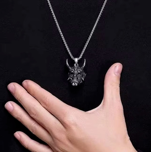 Men’s Stainless Steel Evil Demon Skull Pendant Box Chain Punk Necklace 5-1