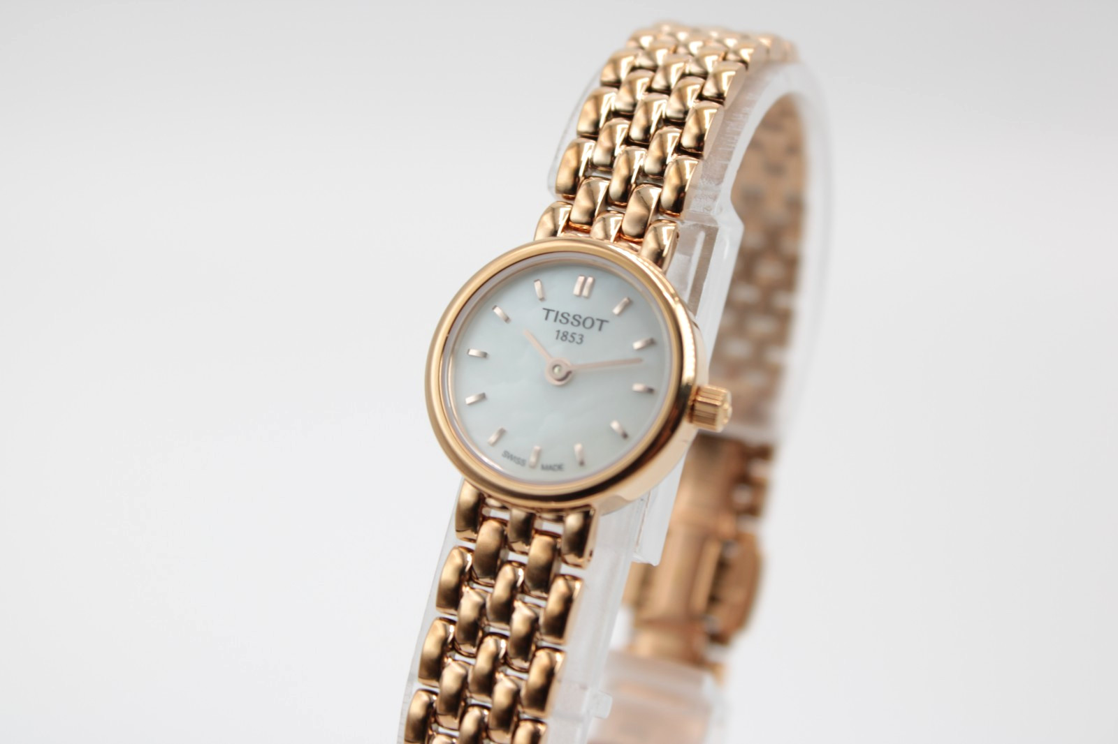 TISSOT 19.5mm Lovely Round Mother-of-pearl Dial Ladies Watch T058.009.33.111.00