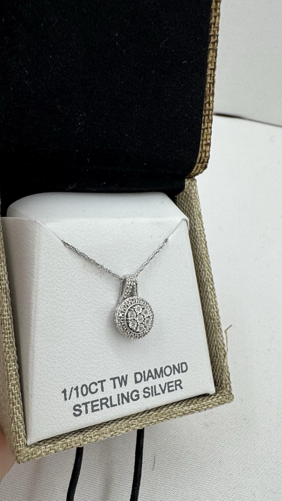 0.10 ctw Round Diamond Pendant Necklace, 925 Sterling Silver Cable Chain 18″