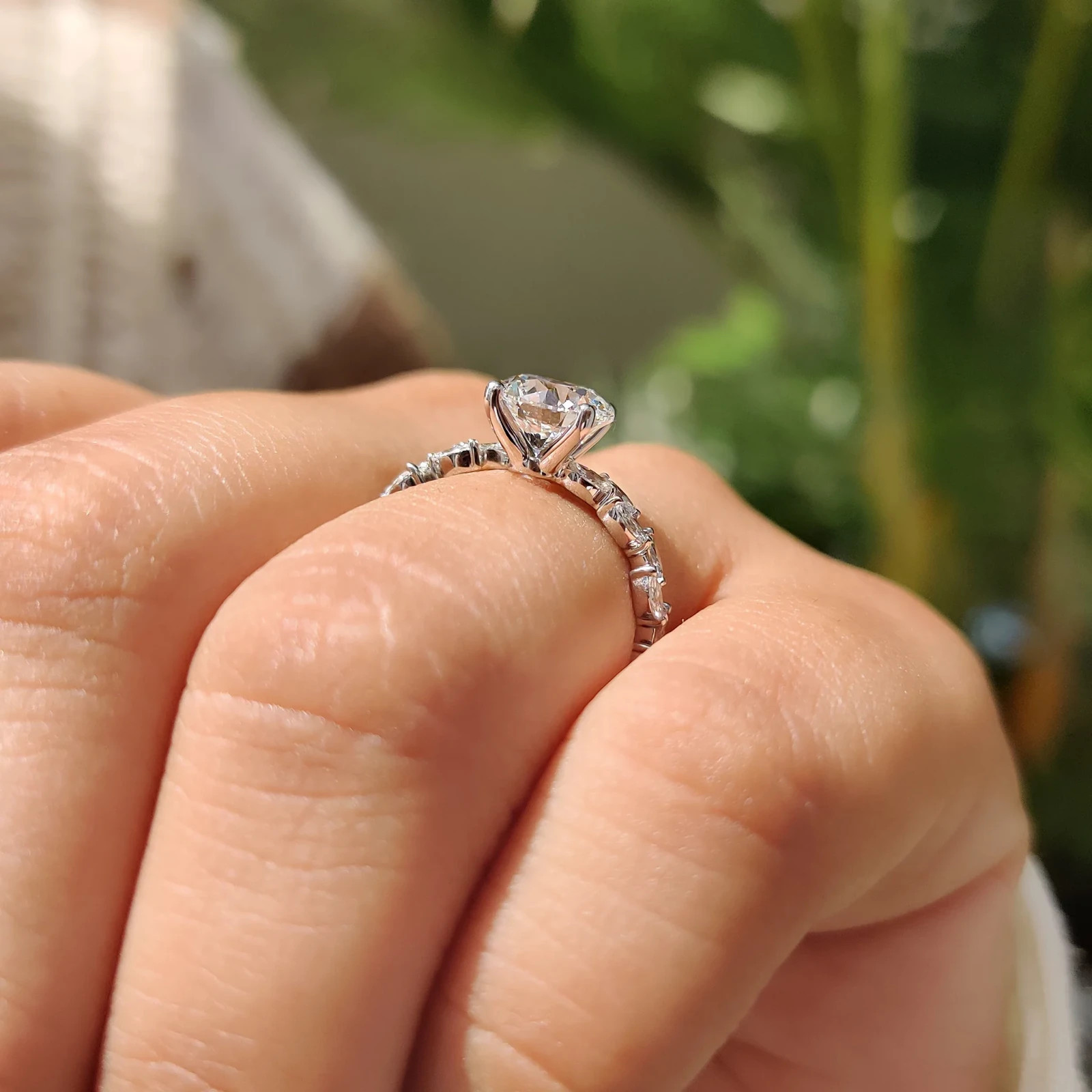 IGI 3.40Ct Round EF/VS1 Lab Grown Diamond Accent-Stone Wedding Ring Platinum 950