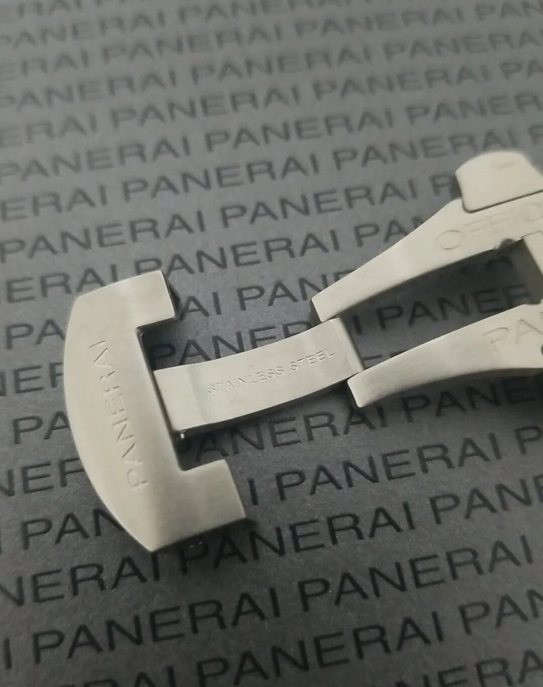 PANERAI OEM 22MM FOLDING DEPLOYMENT BDR BUCKLE BRUSHED STEEL PAV00634