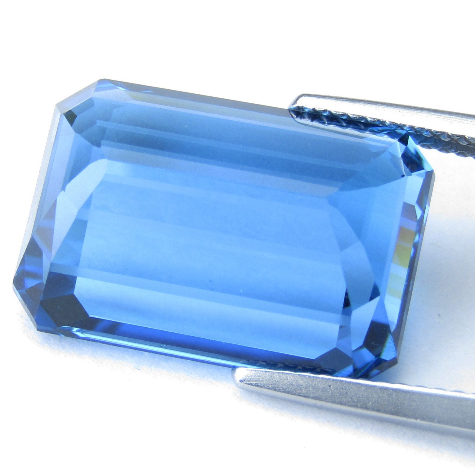 22.44Cts Glorious Natural Top Swiss Blue Topaz Emerald Cut Loose Gemstone