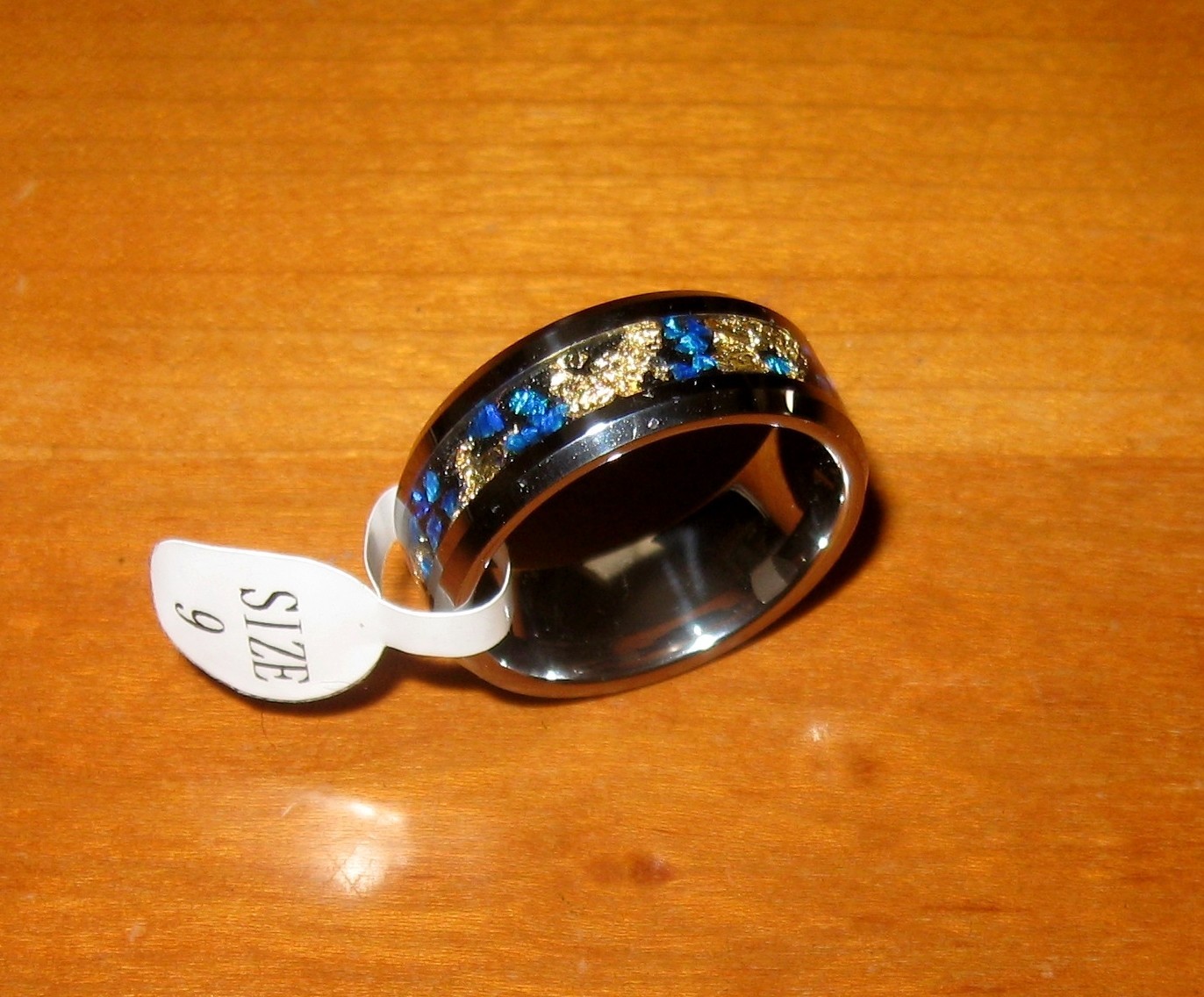 Men’s Ring Silvertone Trim Band Sz 9 Blue w Gold Leaf Flakes Modern Wedding Ring