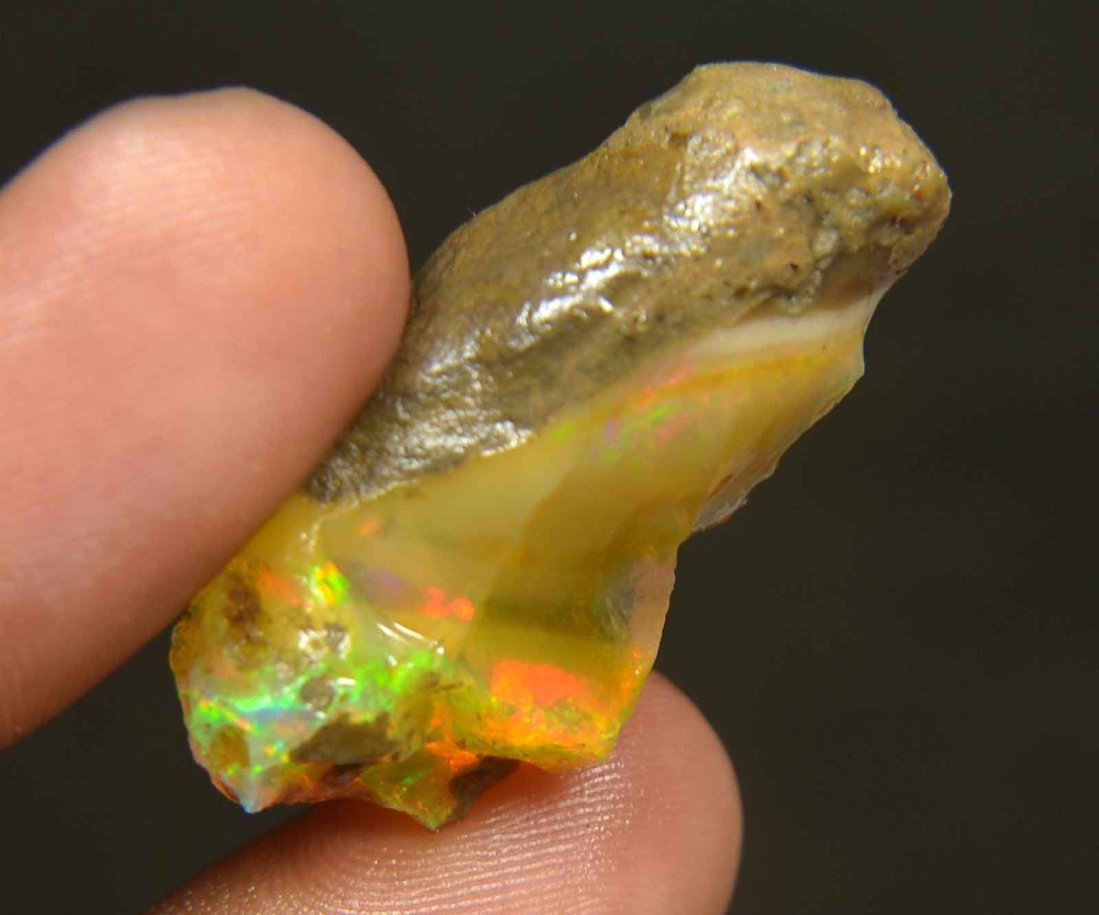 27.70 Carat Opal Rough Natural Ethiopian Oil Opal Raw, Fire Opal Gemstone