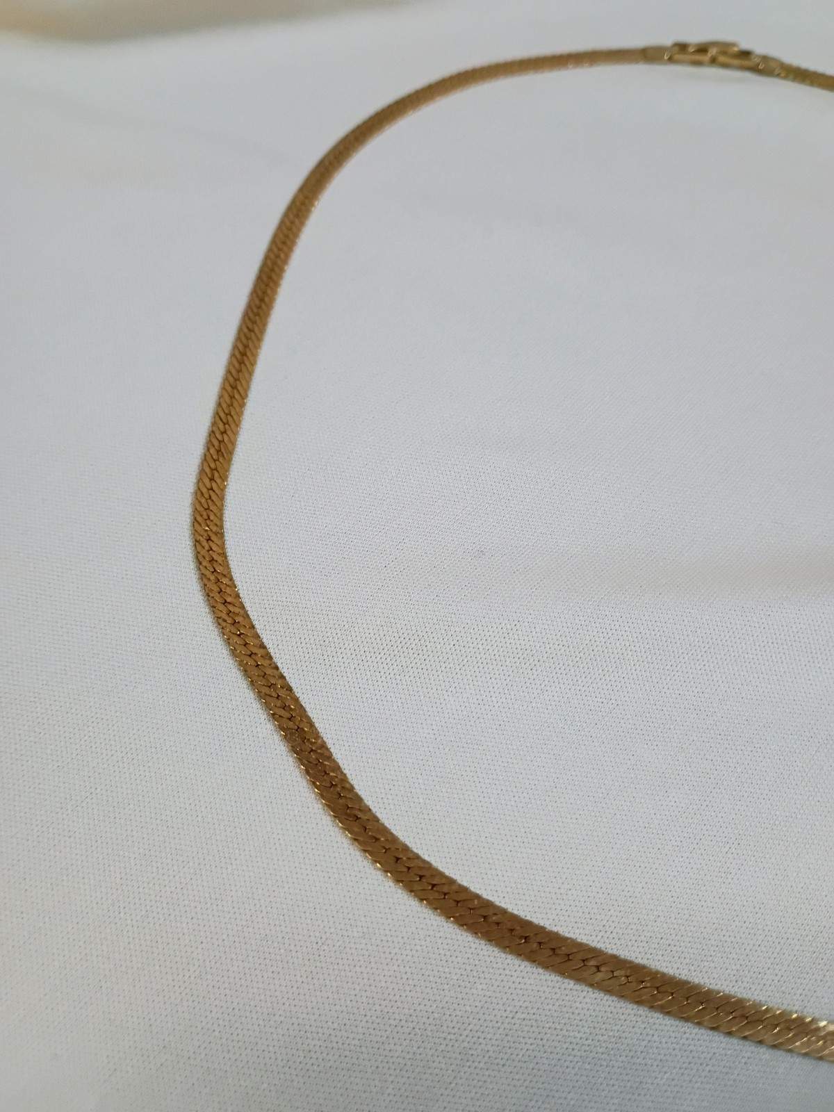 Gold Tone Herringbone Chain Necklace Box Clasp No Stone approx. 18in