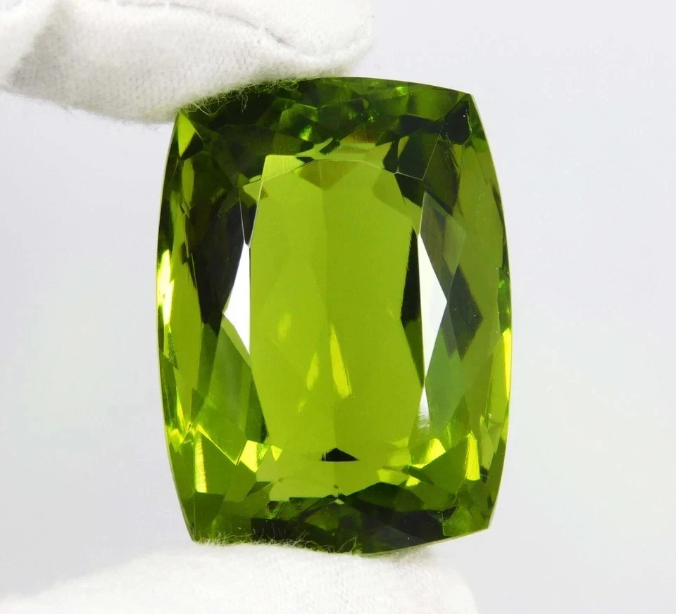 100 CT Certified Green Peridot Cushion Cut Flawless Certified Loose Gemstone