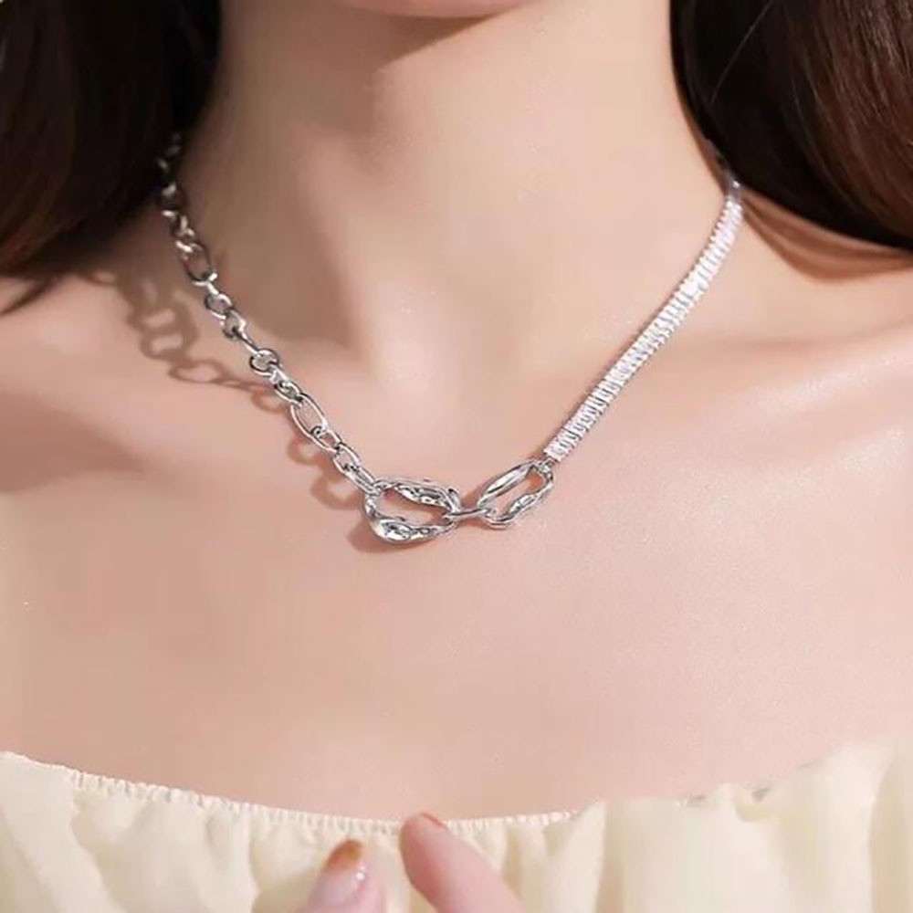 Irregular Oval Chain Link Shiny CZ Spliced Silver Plated Alloy Pendant Necklace