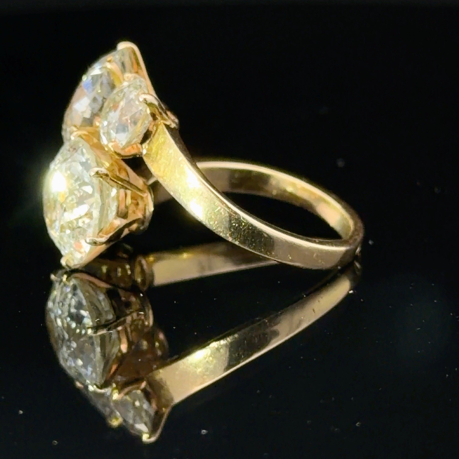 Over 9 Carat Two Old European Cut Diamond 2 Old Mine cut Diamond 18k Ring French